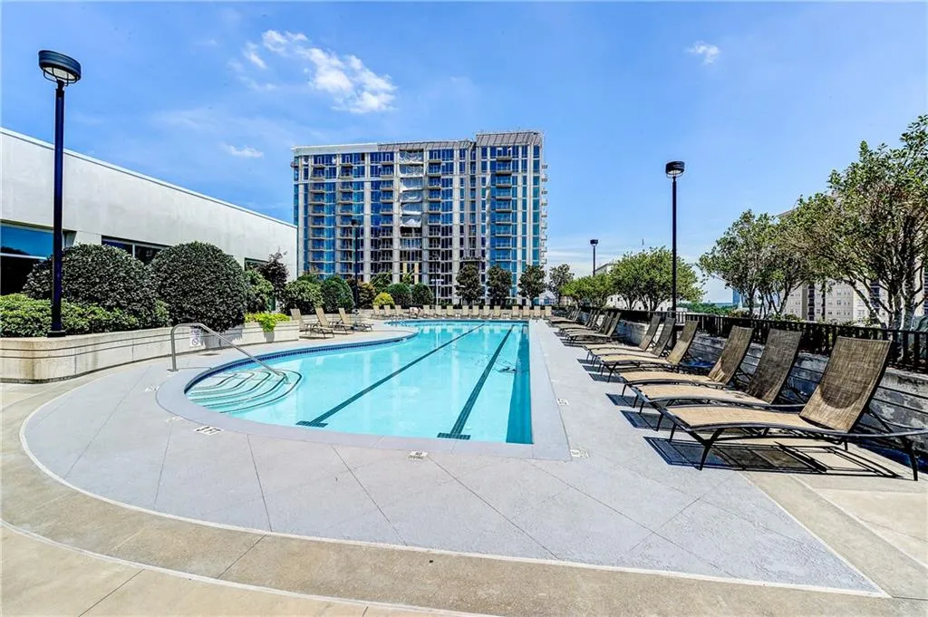 250 Pharr Road Ne Unit 310, Atlanta, Georgia 30305, 2 Bedrooms Bedrooms, ,2 BathroomsBathrooms,Residential,Sold,250 Pharr Road Ne Unit 310,6077564