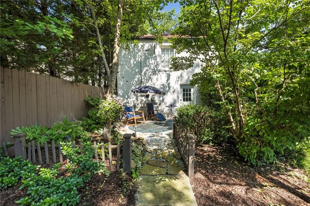 Carriage House