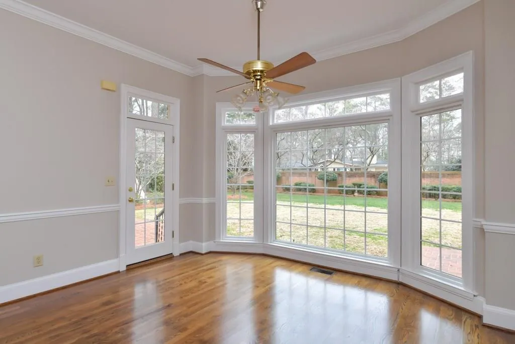 8565 Valemont Drive, Sandy Springs, Georgia 30350, 4 Bedrooms Bedrooms, ,5 BathroomsBathrooms,Residential,Sold,8565 Valemont Drive,6123353