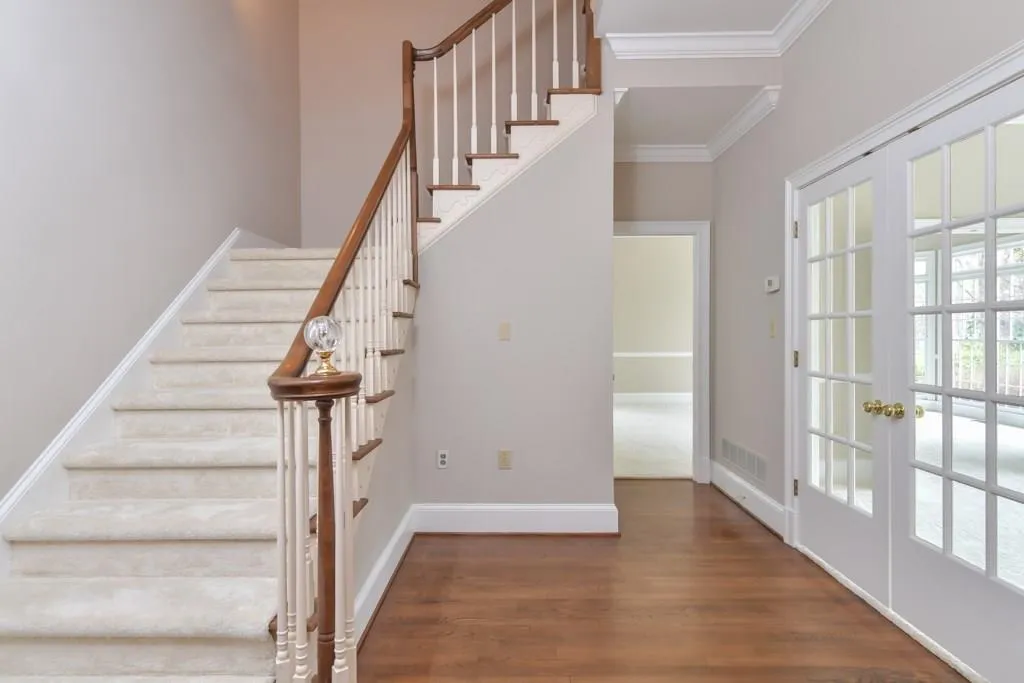 8565 Valemont Drive, Sandy Springs, Georgia 30350, 4 Bedrooms Bedrooms, ,5 BathroomsBathrooms,Residential,Sold,8565 Valemont Drive,6123353