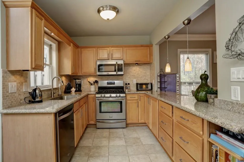 44 Mount Vernon Circle, Atlanta, Georgia 30338, 2 Bedrooms Bedrooms, ,2 BathroomsBathrooms,Residential,Sold,44 Mount Vernon Circle,5818169