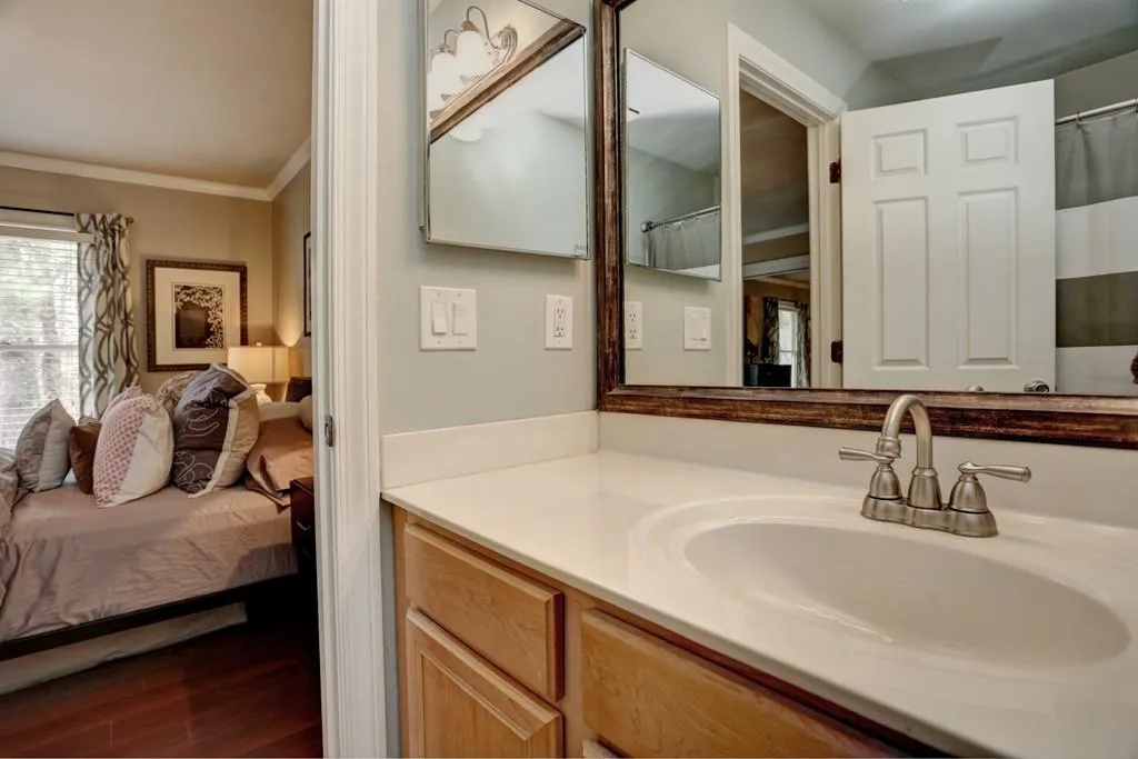 44 Mount Vernon Circle, Atlanta, Georgia 30338, 2 Bedrooms Bedrooms, ,2 BathroomsBathrooms,Residential,Sold,44 Mount Vernon Circle,5818169