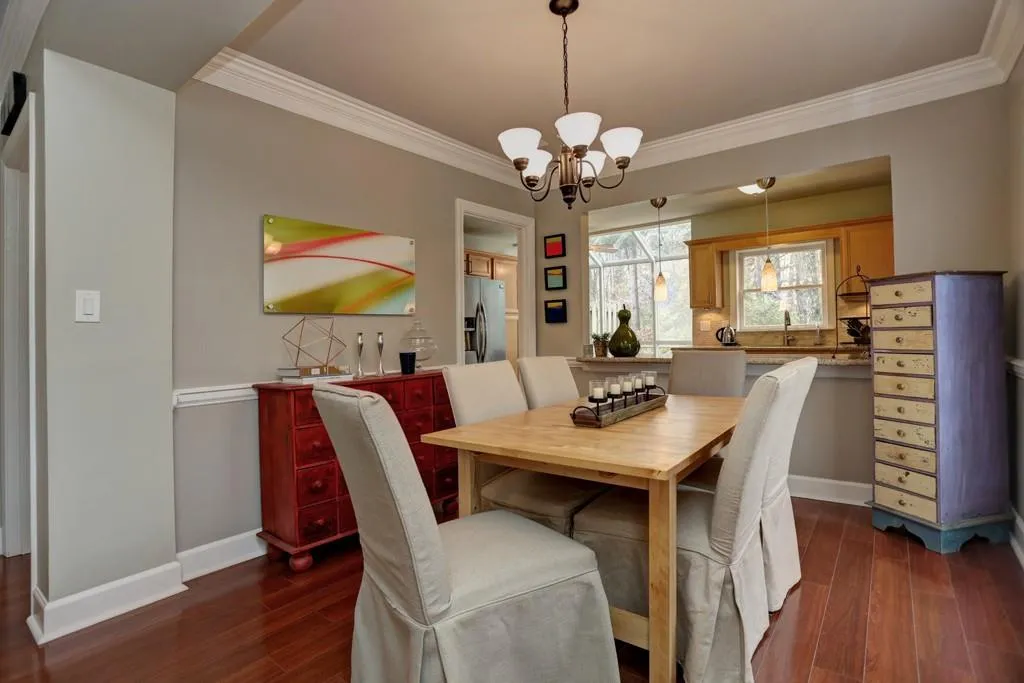 44 Mount Vernon Circle, Atlanta, Georgia 30338, 2 Bedrooms Bedrooms, ,2 BathroomsBathrooms,Residential,Sold,44 Mount Vernon Circle,5818169