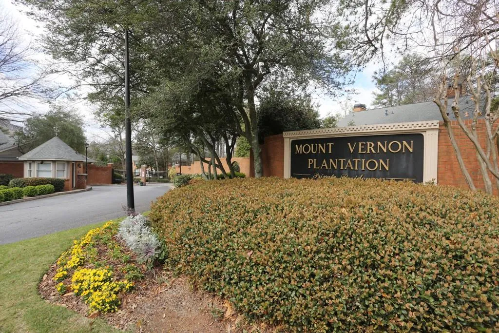 44 Mount Vernon Circle, Atlanta, Georgia 30338, 2 Bedrooms Bedrooms, ,2 BathroomsBathrooms,Residential,Sold,44 Mount Vernon Circle,5818169