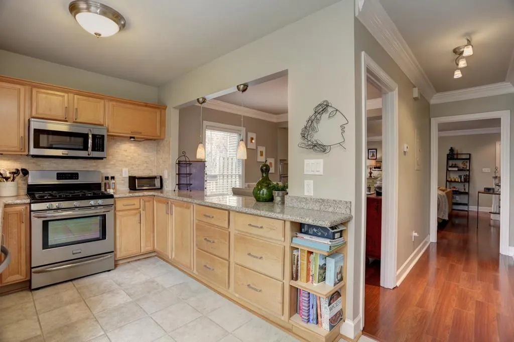 44 Mount Vernon Circle, Atlanta, Georgia 30338, 2 Bedrooms Bedrooms, ,2 BathroomsBathrooms,Residential,Sold,44 Mount Vernon Circle,5818169