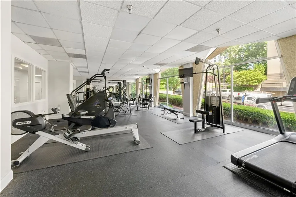 2479 Peachtree Road Ne Unit 503, Atlanta, Georgia 30305, 1 Bedroom Bedrooms, 0 ,1 BathroomBathrooms,Residential,For Sale,2479 Peachtree Road Ne Unit 503,7754009