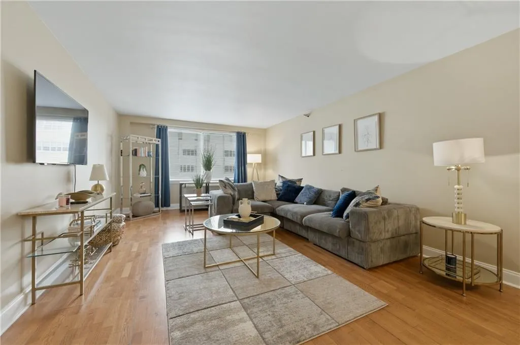 2479 Peachtree Road Ne Unit 503, Atlanta, Georgia 30305, 1 Bedroom Bedrooms, 0 ,1 BathroomBathrooms,Residential,For Sale,2479 Peachtree Road Ne Unit 503,7754009