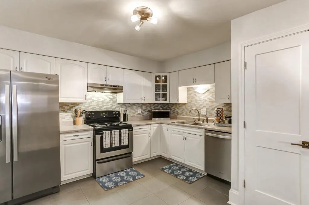 6520 Roswell Road Unit 84, Sandy Springs, Georgia 30328, 2 Bedrooms Bedrooms, ,2 BathroomsBathrooms,Residential,Sold,6520 Roswell Road Unit 84,6793461
