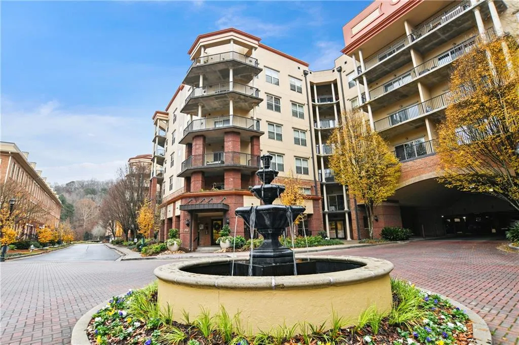 200 River Vista Drive Unit 743, Atlanta, Georgia 30339, 2 Bedrooms Bedrooms, ,2 BathroomsBathrooms,Residential,Sold,200 River Vista Drive Unit 743,6978829