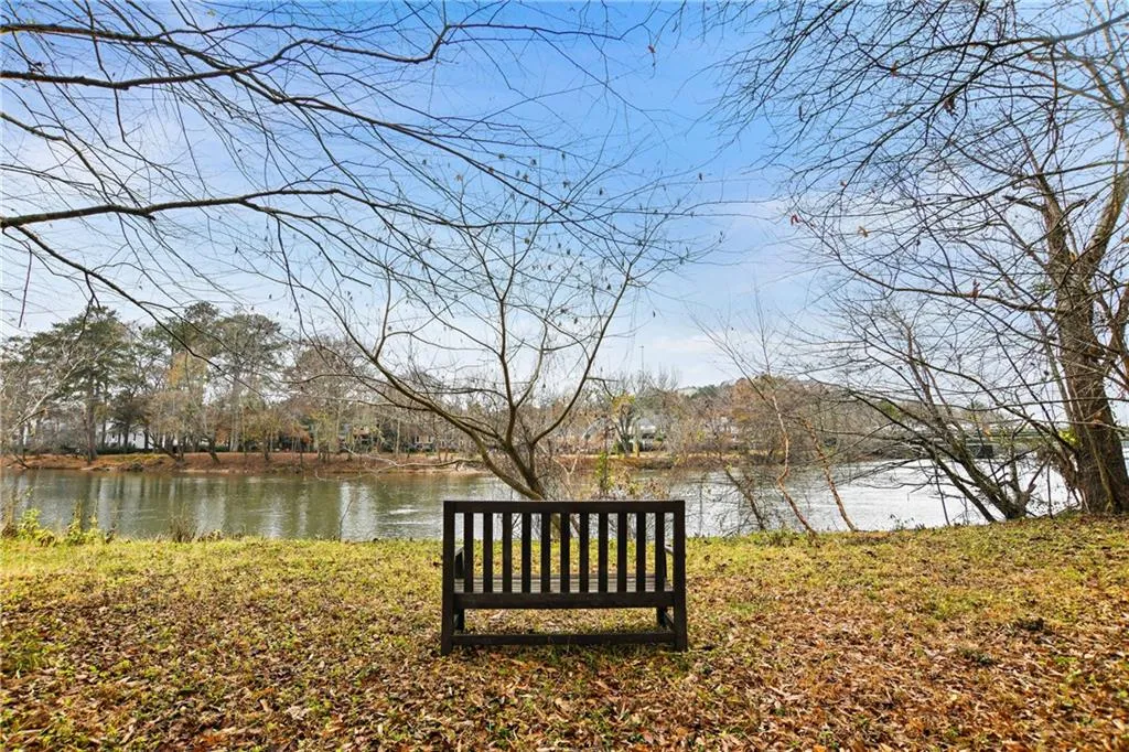 200 River Vista Drive Unit 743, Atlanta, Georgia 30339, 2 Bedrooms Bedrooms, ,2 BathroomsBathrooms,Residential,Sold,200 River Vista Drive Unit 743,6978829