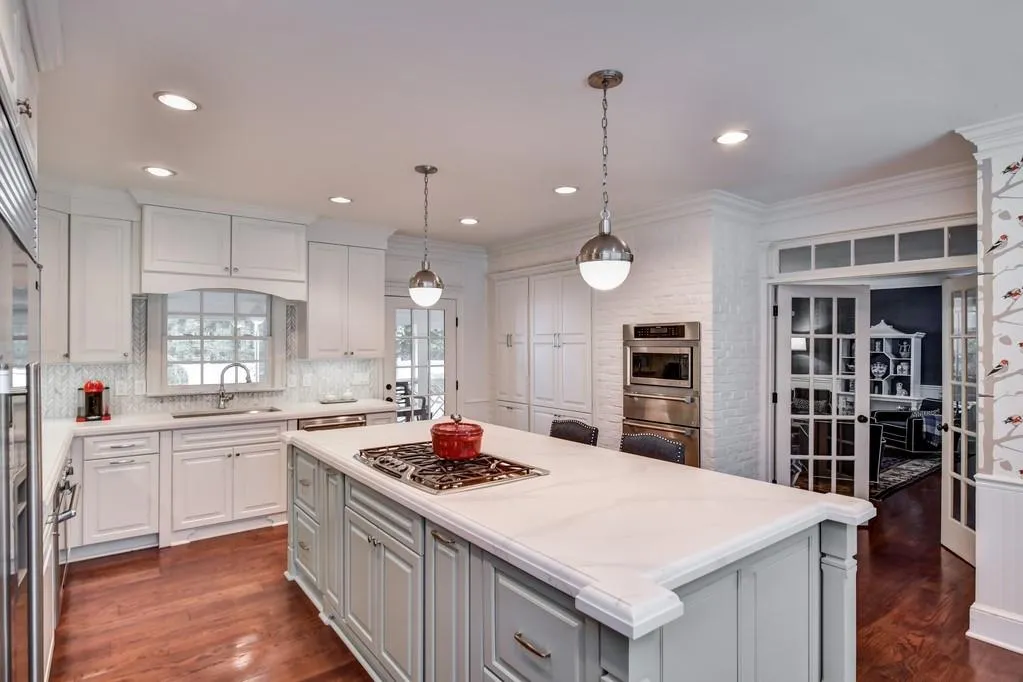 5825 Powers Ferry Road, Atlanta, Georgia 30327, 6 Bedrooms Bedrooms, ,4 BathroomsBathrooms,Residential,Sold,5825 Powers Ferry Road,6502604