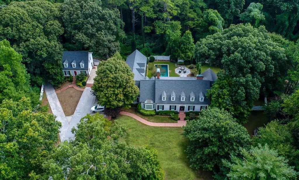 5825 Powers Ferry Road, Atlanta, Georgia 30327, 6 Bedrooms Bedrooms, ,4 BathroomsBathrooms,Residential,Sold,5825 Powers Ferry Road,6502604