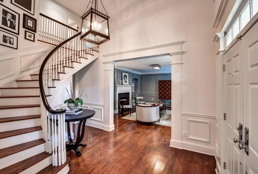 5825 Powers Ferry Road, Atlanta, Georgia 30327, 6 Bedrooms Bedrooms, ,4 BathroomsBathrooms,Residential,Sold,5825 Powers Ferry Road,6502604