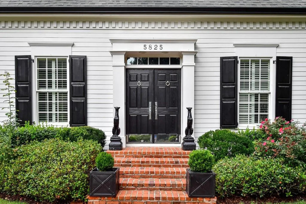 5825 Powers Ferry Road, Atlanta, Georgia 30327, 6 Bedrooms Bedrooms, ,4 BathroomsBathrooms,Residential,Sold,5825 Powers Ferry Road,6502604