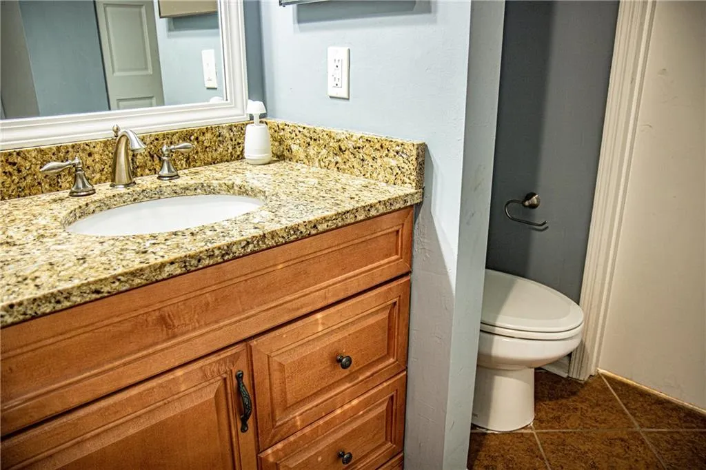 5250 Chemin De Vie, Sandy Springs, Georgia 30342, 3 Bedrooms Bedrooms, ,2 BathroomsBathrooms,Residential,Sold,5250 Chemin De Vie,6655821