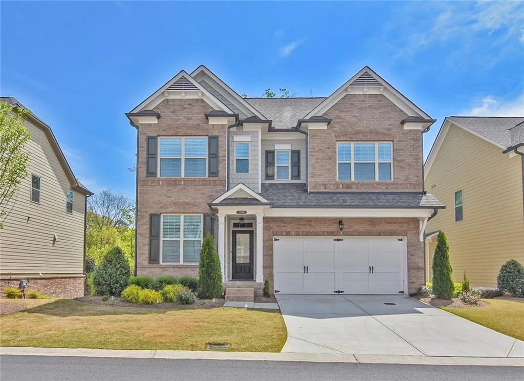 7705 Highland Bluff, Sandy Springs, Georgia 30328, 4 Bedrooms Bedrooms, ,2 BathroomsBathrooms,Residential,Sold,7705 Highland Bluff,5674449