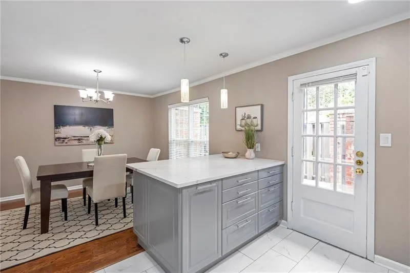 10 Market Square Place Nw, Atlanta, Georgia 30318, 2 Bedrooms Bedrooms, 0 ,2 BathroomsBathrooms,Residential,For Sale,10 Market Square Place Nw,7817390