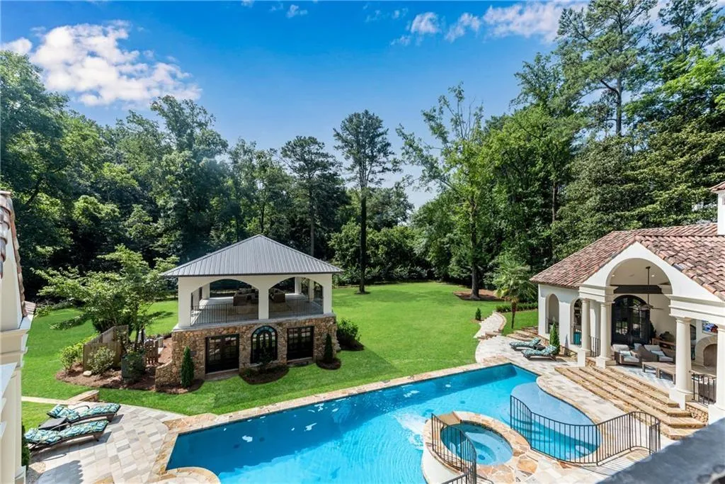 876 Crest Valley Drive, Sandy Springs, Georgia 30327, 6 Bedrooms Bedrooms, ,6 BathroomsBathrooms,Residential,Sold,876 Crest Valley Drive,7379005