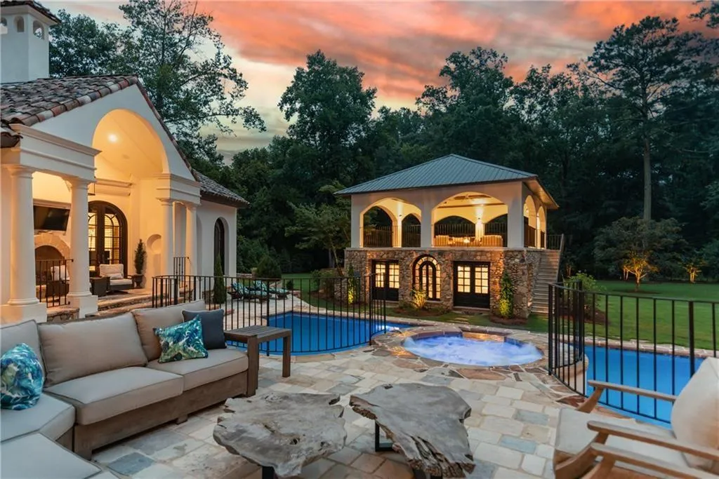 876 Crest Valley Drive, Sandy Springs, Georgia 30327, 6 Bedrooms Bedrooms, ,6 BathroomsBathrooms,Residential,Sold,876 Crest Valley Drive,7379005