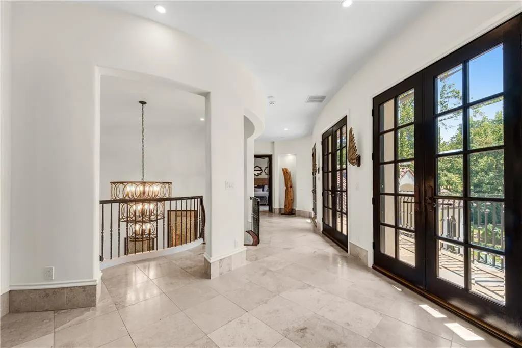 876 Crest Valley Drive, Sandy Springs, Georgia 30327, 6 Bedrooms Bedrooms, ,6 BathroomsBathrooms,Residential,Sold,876 Crest Valley Drive,7379005