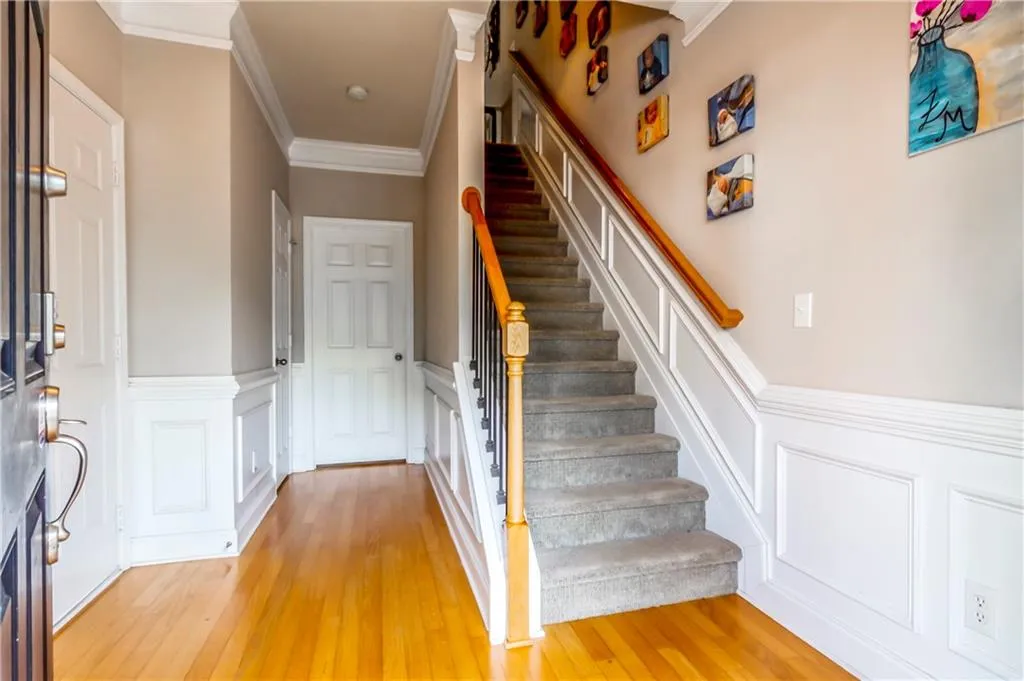 614 Pember Point, Sandy Springs, Georgia 30350, 3 Bedrooms Bedrooms, ,3 BathroomsBathrooms,Residential,Sold,614 Pember Point,6557199