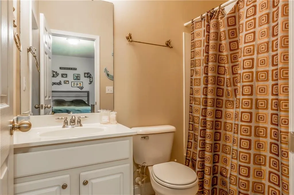 614 Pember Point, Sandy Springs, Georgia 30350, 3 Bedrooms Bedrooms, ,3 BathroomsBathrooms,Residential,Sold,614 Pember Point,6557199