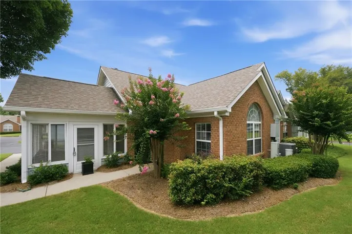 19108 Harvest Ridge Lane Unit 19, Johns Creek, Georgia 30022