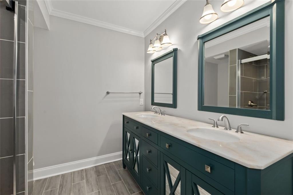 6851 ROSWELL Road Unit Q12, Atlanta, Georgia 30328, 3 Bedrooms Bedrooms, ,2 BathroomsBathrooms,Residential,Sold,6851 ROSWELL Road Unit Q12,7301500