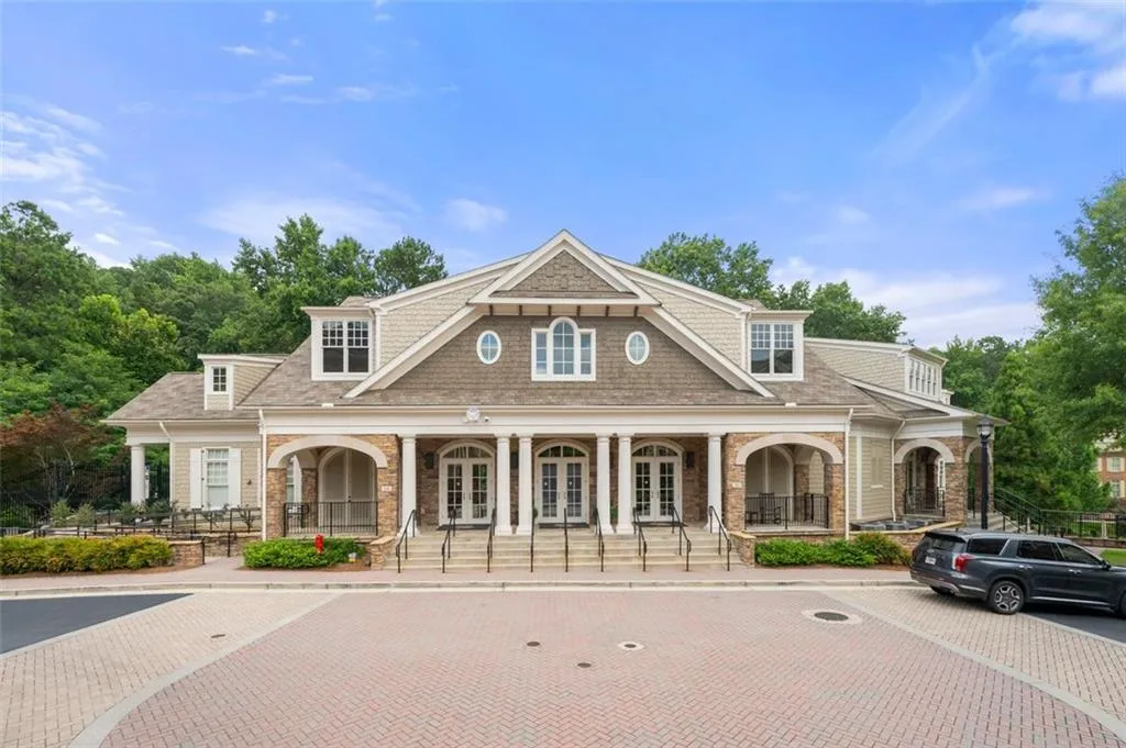 200 River Vista Drive Unit 743, Atlanta, Georgia 30339, 2 Bedrooms Bedrooms, ,2 BathroomsBathrooms,Residential,For Sale,200 River Vista Drive Unit 743,7615043