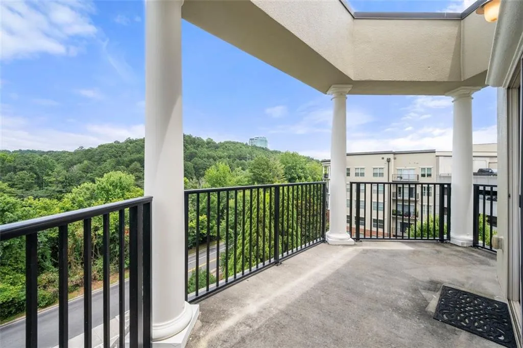 200 River Vista Drive Unit 743, Atlanta, Georgia 30339, 2 Bedrooms Bedrooms, ,2 BathroomsBathrooms,Residential,For Sale,200 River Vista Drive Unit 743,7615043