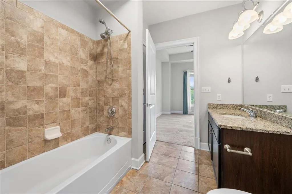 200 River Vista Drive Unit 743, Atlanta, Georgia 30339, 2 Bedrooms Bedrooms, ,2 BathroomsBathrooms,Residential,For Sale,200 River Vista Drive Unit 743,7615043