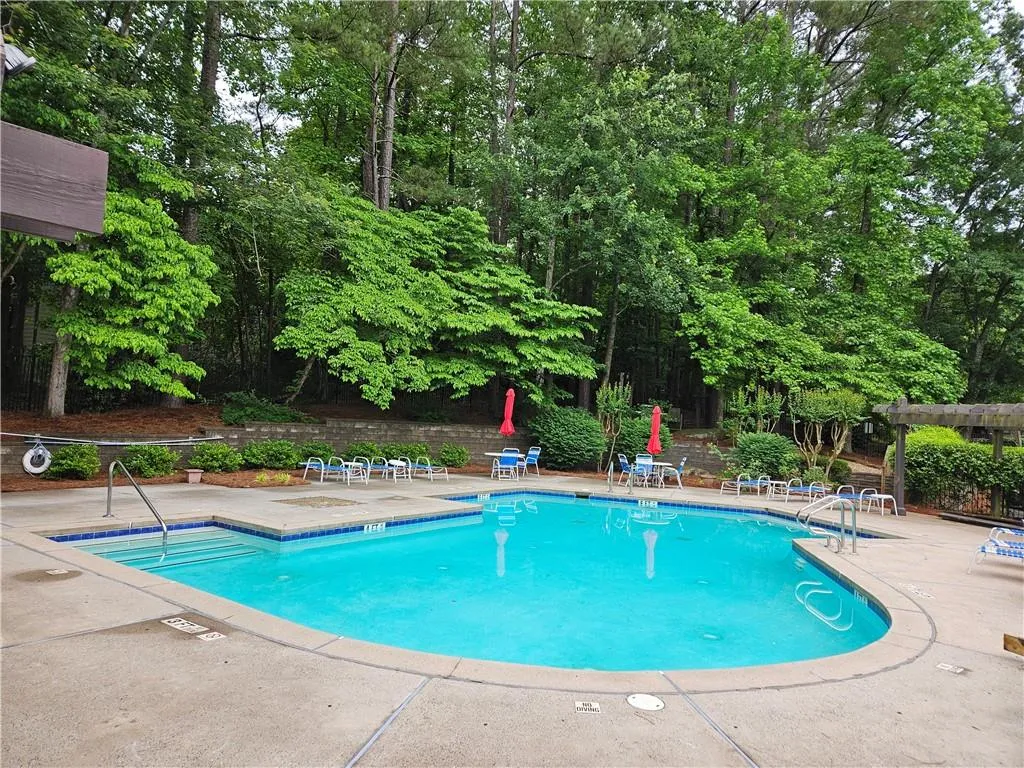 206 River Run Drive, Atlanta, Georgia 30350, 1 Bedroom Bedrooms, ,1 BathroomBathrooms,Residential,For Sale,206 River Run Drive,7585069