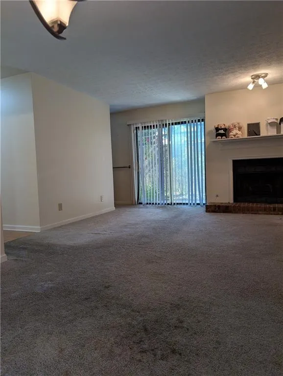 206 River Run Drive, Atlanta, Georgia 30350, 1 Bedroom Bedrooms, ,1 BathroomBathrooms,Residential,For Sale,206 River Run Drive,7585069