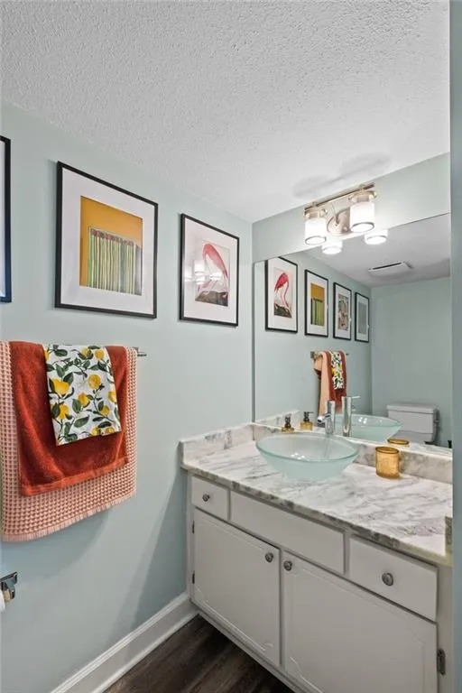 7086 Stonington Drive, Atlanta, Georgia 30328, 3 Bedrooms Bedrooms, ,2 BathroomsBathrooms,Residential,Sold,7086 Stonington Drive,7183294