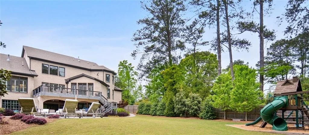 171 Johnson Ferry Road Nw, Atlanta, Georgia 30328, 6 Bedrooms Bedrooms, ,6 BathroomsBathrooms,Residential,Sold,171 Johnson Ferry Road Nw,6740089