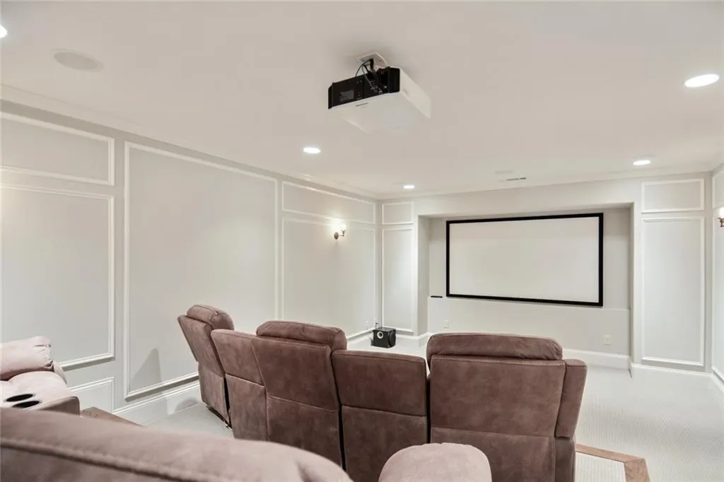 171 Johnson Ferry Road Nw, Atlanta, Georgia 30328, 6 Bedrooms Bedrooms, ,6 BathroomsBathrooms,Residential,Sold,171 Johnson Ferry Road Nw,6740089