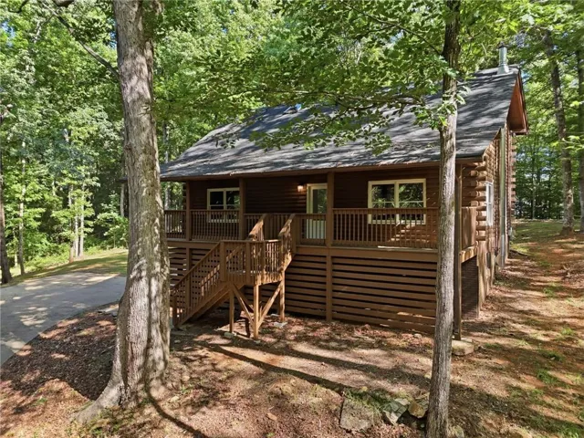 437 Twin Lakes Drive, Canton, Georgia 30115