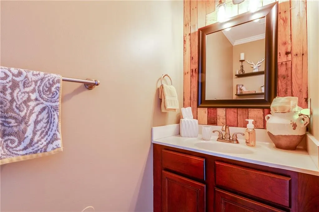 36 Mount Vernon Circle, Atlanta, Georgia 30338, 2 Bedrooms Bedrooms, ,2 BathroomsBathrooms,Residential,Sold,36 Mount Vernon Circle,6045067