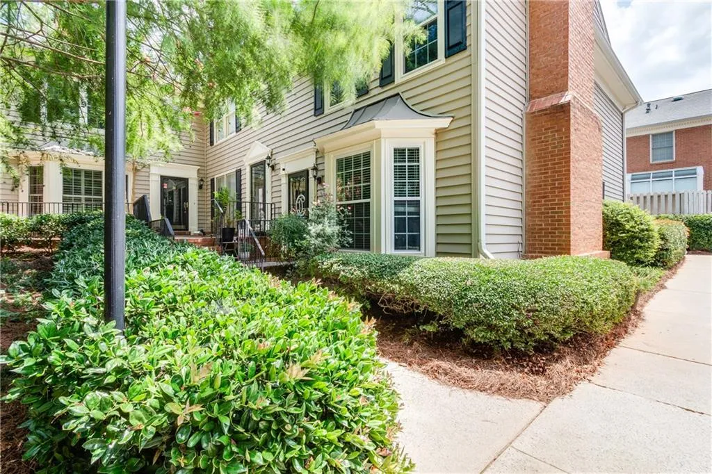 36 Mount Vernon Circle, Atlanta, Georgia 30338, 2 Bedrooms Bedrooms, ,2 BathroomsBathrooms,Residential,Sold,36 Mount Vernon Circle,6045067