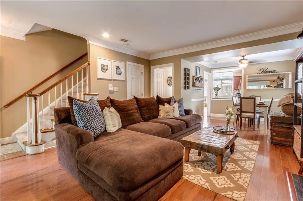 36 Mount Vernon Circle, Atlanta, Georgia 30338, 2 Bedrooms Bedrooms, ,2 BathroomsBathrooms,Residential,Sold,36 Mount Vernon Circle,6045067
