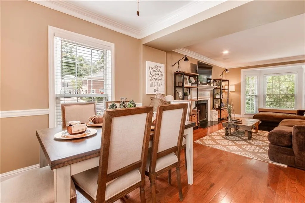 36 Mount Vernon Circle, Atlanta, Georgia 30338, 2 Bedrooms Bedrooms, ,2 BathroomsBathrooms,Residential,Sold,36 Mount Vernon Circle,6045067