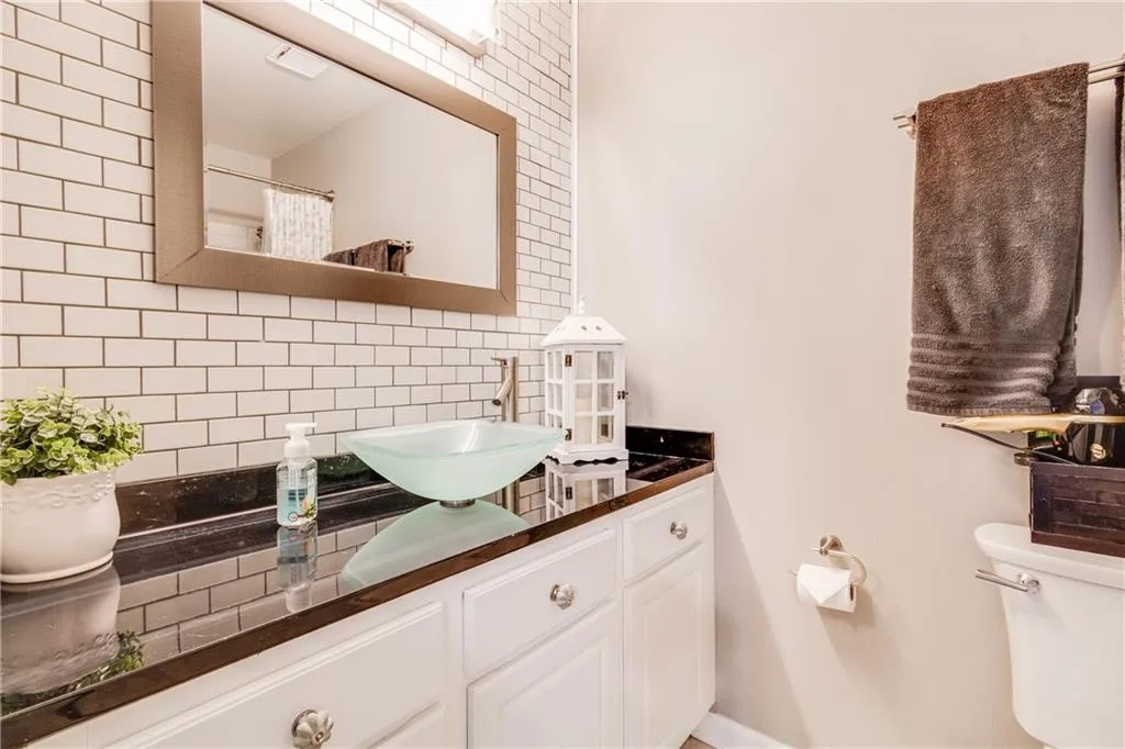 36 Mount Vernon Circle, Atlanta, Georgia 30338, 2 Bedrooms Bedrooms, ,2 BathroomsBathrooms,Residential,Sold,36 Mount Vernon Circle,6045067