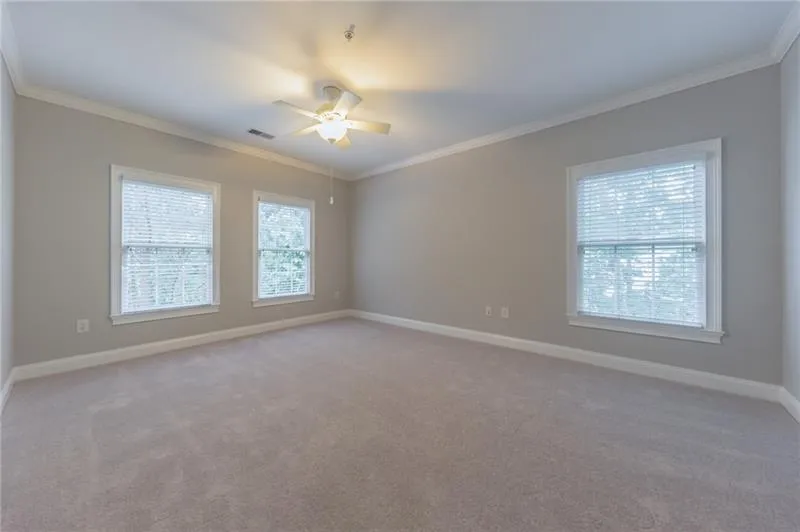 5415 Northland Drive Unit 303, Atlanta, Georgia 30342, 2 Bedrooms Bedrooms, ,2 BathroomsBathrooms,Residential,Sold,5415 Northland Drive Unit 303,6633280