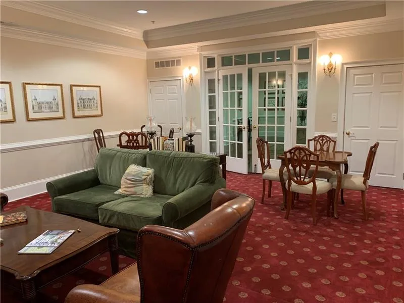5415 Northland Drive Unit 303, Atlanta, Georgia 30342, 2 Bedrooms Bedrooms, ,2 BathroomsBathrooms,Residential,Sold,5415 Northland Drive Unit 303,6633280