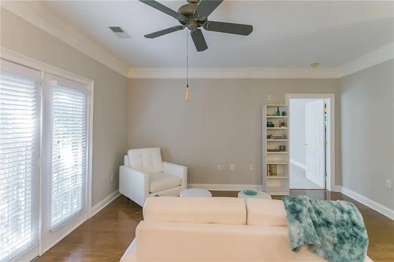 5415 Northland Drive Unit 303, Atlanta, Georgia 30342, 2 Bedrooms Bedrooms, ,2 BathroomsBathrooms,Residential,Sold,5415 Northland Drive Unit 303,6633280