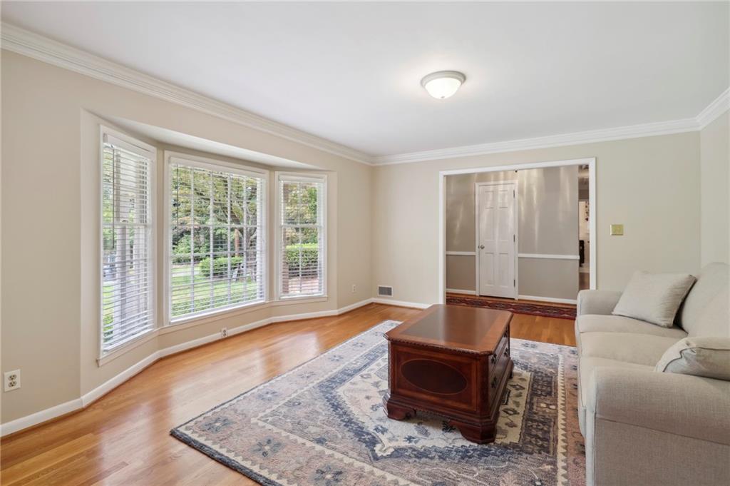 5567 Benton Woods Drive, Atlanta, Georgia 30342, 3 Bedrooms Bedrooms, ,2 BathroomsBathrooms,Residential,Sold,5567 Benton Woods Drive,7279123