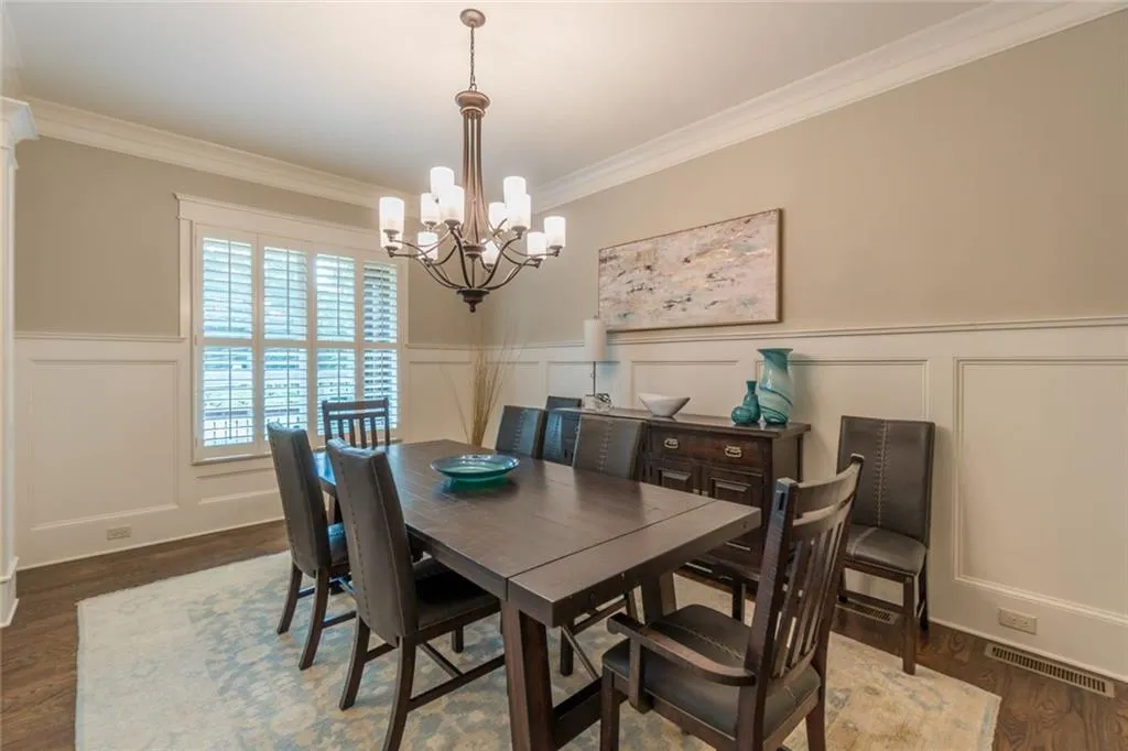 480 Highbrook Drive Ne, Sandy Springs, Georgia 30342, 5 Bedrooms Bedrooms, ,5 BathroomsBathrooms,Residential,Sold,480 Highbrook Drive Ne,6938662