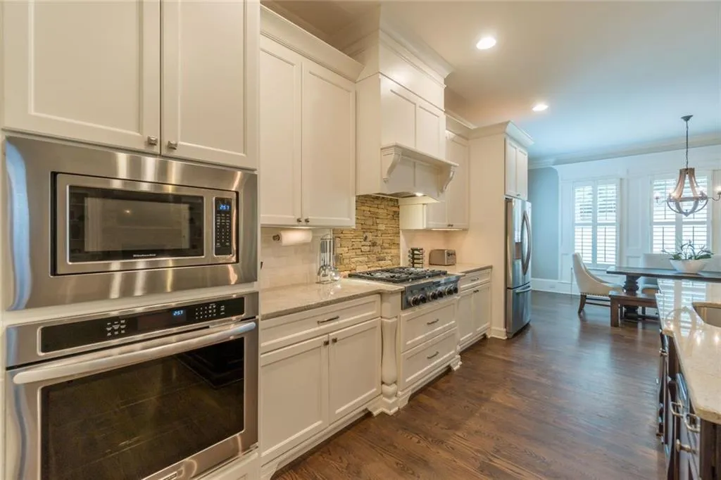 480 Highbrook Drive Ne, Sandy Springs, Georgia 30342, 5 Bedrooms Bedrooms, ,5 BathroomsBathrooms,Residential,Sold,480 Highbrook Drive Ne,6938662