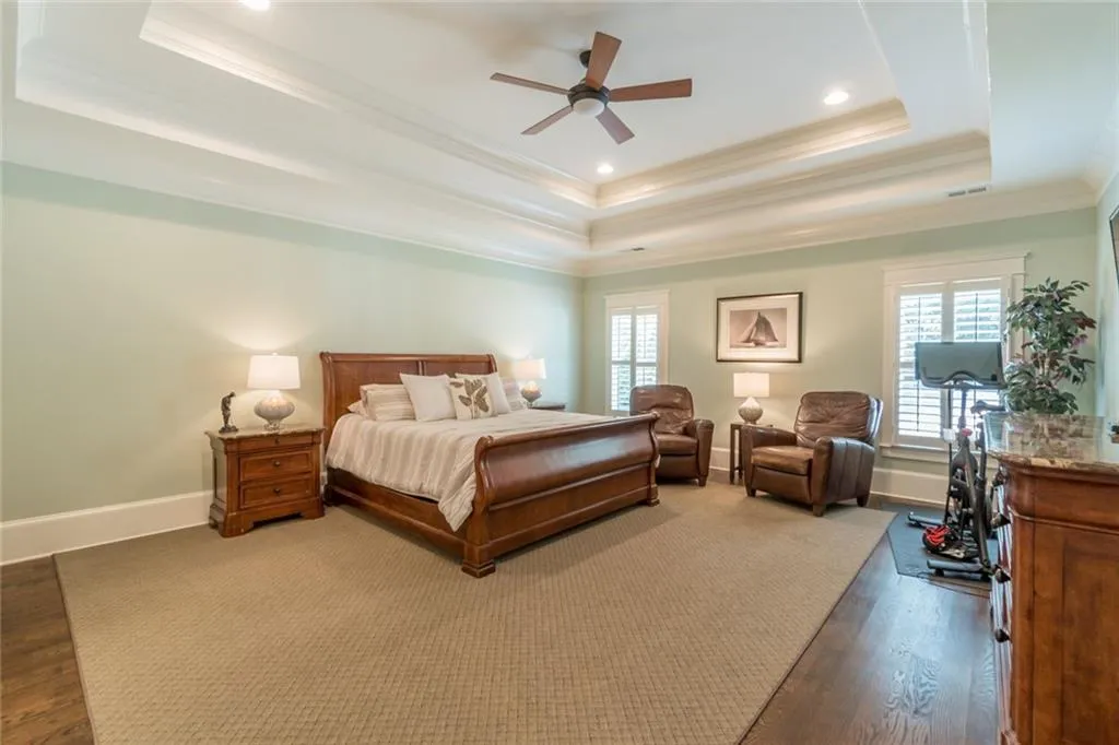 480 Highbrook Drive Ne, Sandy Springs, Georgia 30342, 5 Bedrooms Bedrooms, ,5 BathroomsBathrooms,Residential,Sold,480 Highbrook Drive Ne,6938662