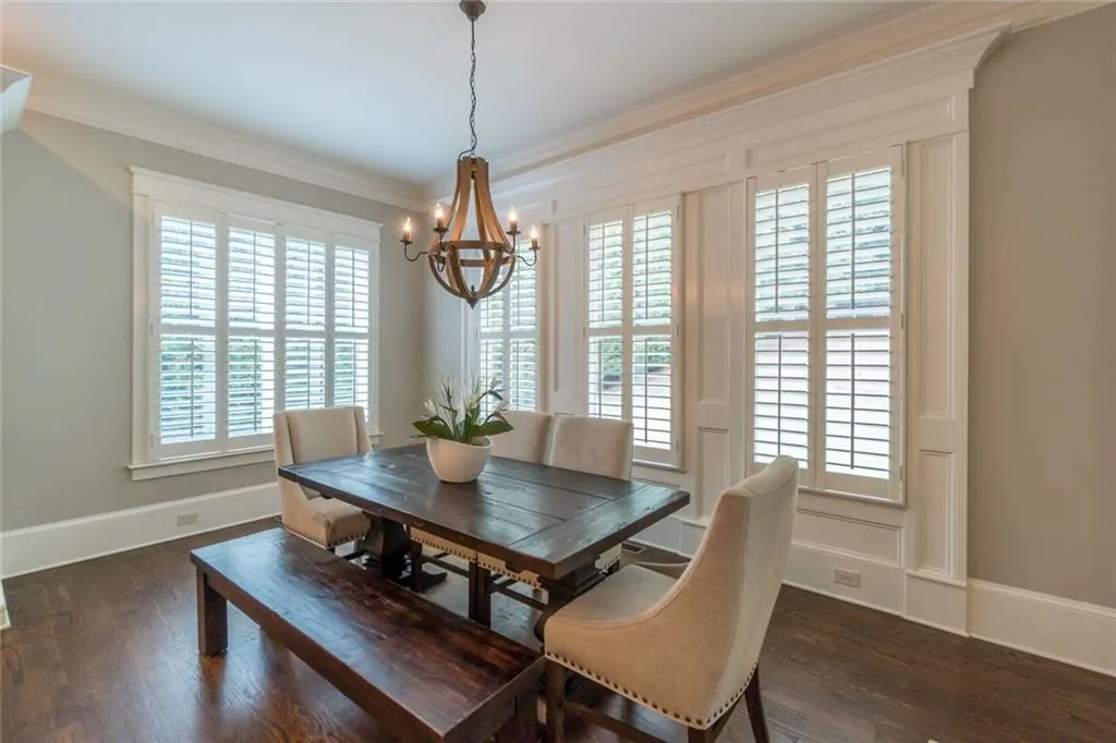 480 Highbrook Drive Ne, Sandy Springs, Georgia 30342, 5 Bedrooms Bedrooms, ,5 BathroomsBathrooms,Residential,Sold,480 Highbrook Drive Ne,6938662